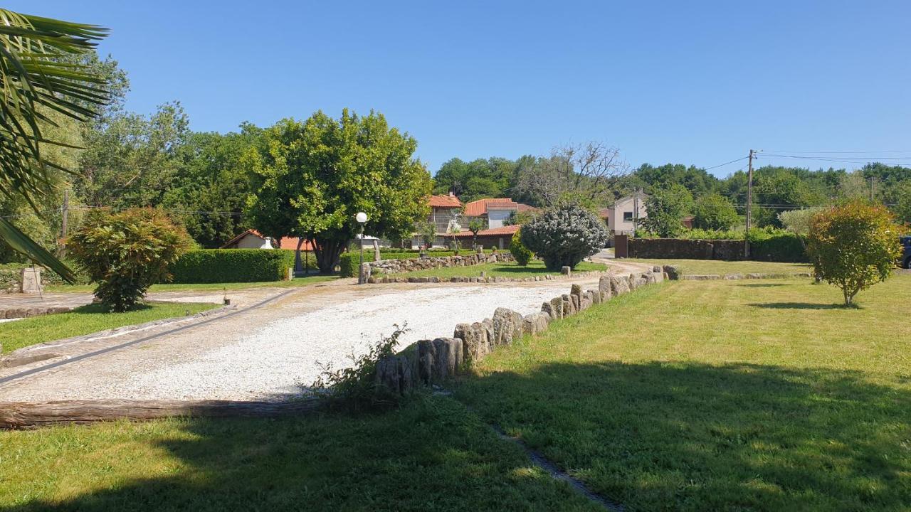 Casa Rural Rectoral Santa Baia Boimorto  Extérieur photo